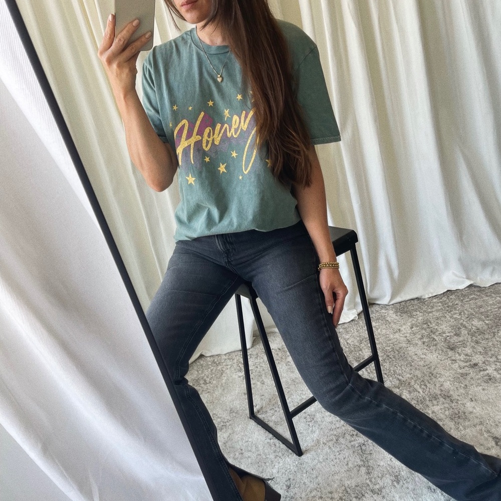THE STARRY HONEY TEE — In Teal - Picture 2 of 8
